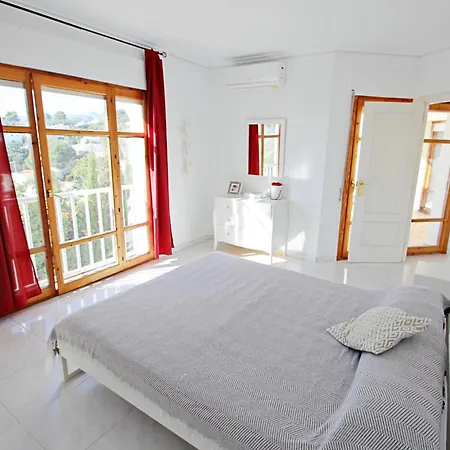 Villa Emma - Sea View With Private Pool In
